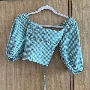 Isalis back tie crop top